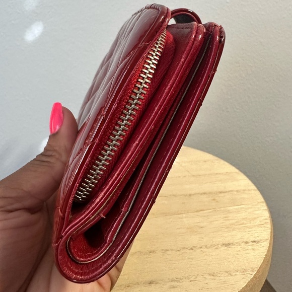 Chanel Red Quilted Women's wallet silver hardware EUC - Picture 4 of 11